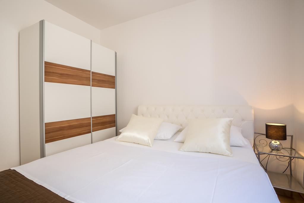 Apartments Mamić Stari Grad  Pokój zdjęcie