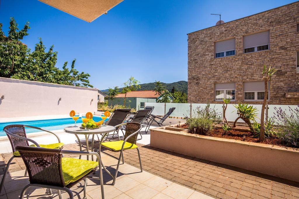 Apartments Mamić Stari Grad  Pokój zdjęcie
